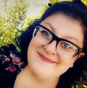 Meet your Posher, Tyra